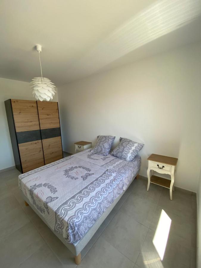 Appartement Isle Sur La Sorgue L'Isle-sur-la-Sorgue Exterior photo